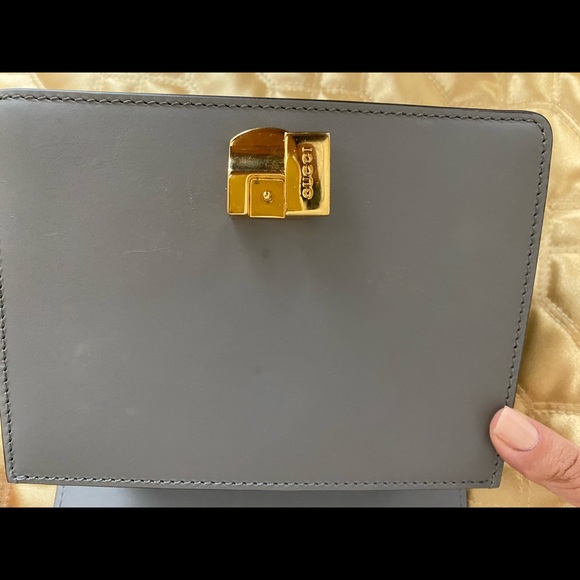 Gucci Mini Sylvie Leather Mini Chain Bag in Gray - Picture 3 of 12